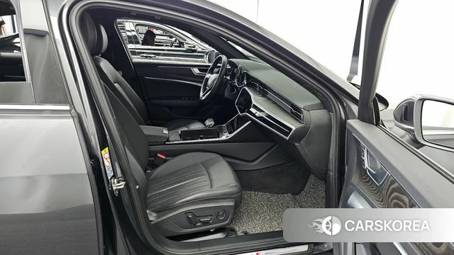 Audi A6 (C8) 2021 Серый из Кореи, фото 2