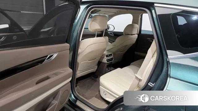 Genesis GV80 2022 Темно-зеленый из Кореи, фото 2