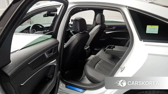 Audi A6 (C8) 2023 Белый из Кореи, фото 2