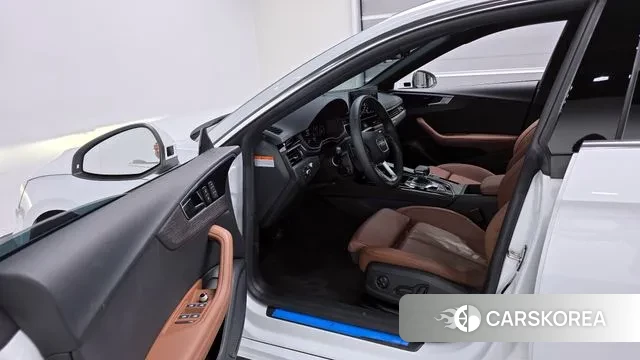 Audi A5 (F5) 2023 Белый из Кореи, фото 2