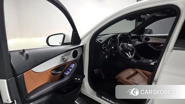 Mercedes-Benz GLC-Class X253 2020 Белый из Кореи, фото 2