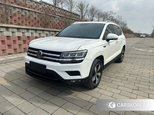 Volkswagen Tuyue 2023 Белый из Китая, фото 2