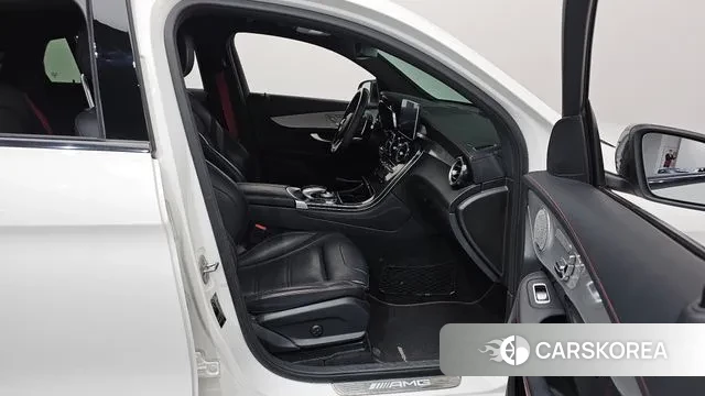 Mercedes-Benz GLC-Class X253 2019 Белый из Кореи, фото 2