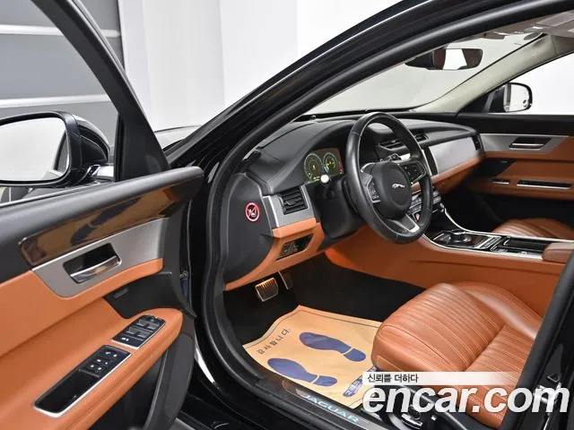 Jaguar XF (X260) id 2650844 из Кореи 2