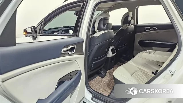 Kia Sportage 5th Generation 2021 Белый из Кореи, фото 2