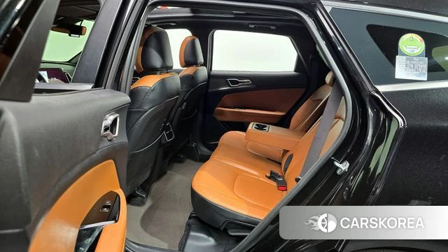 Kia Sportage 5th Generation 2022 Черный из Кореи, фото 2
