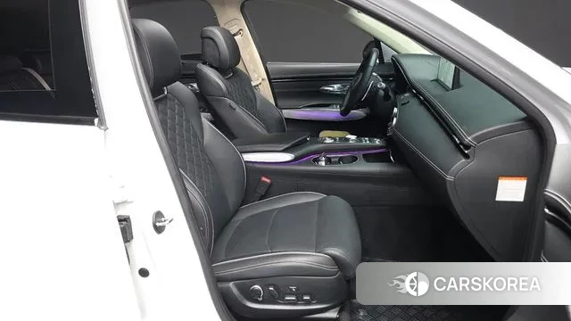 Genesis Electrified GV70 2022 Белый из Кореи, фото 2