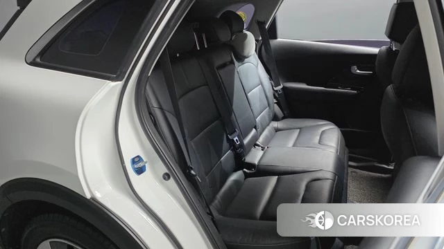 Kia Niro 2018 Белый из Кореи, фото 2