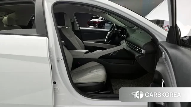 Hyundai Avante (CN7) 2020 Белый из Кореи, фото 2