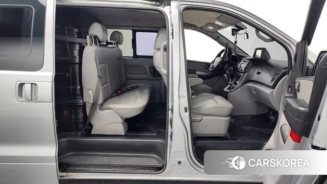 Hyundai The New Grand Starex 2018 Серый из Кореи, фото 2