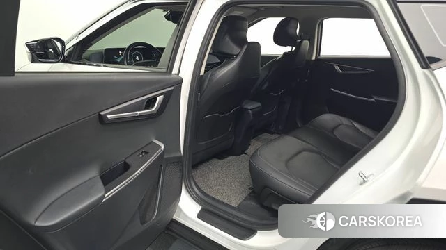 Kia EV6 2023 Белый из Кореи, фото 2
