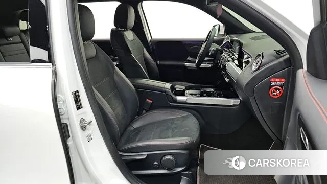 Mercedes-Benz GLB-Class X247 2022 Белый из Кореи, фото 2