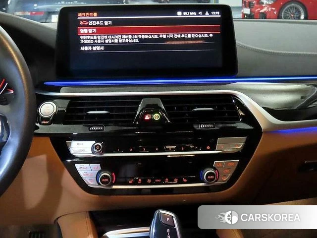 BMW 5 Series (G30) 2022 Черный из Кореи, фото 2