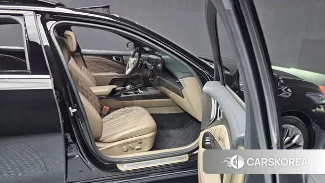 Kia K8 2022 Черный из Кореи, фото 2