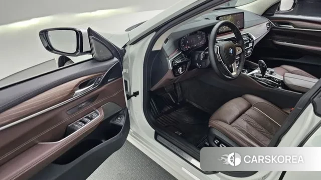 BMW 6 Series GT (G32) 2023 Белый из Кореи, фото 2