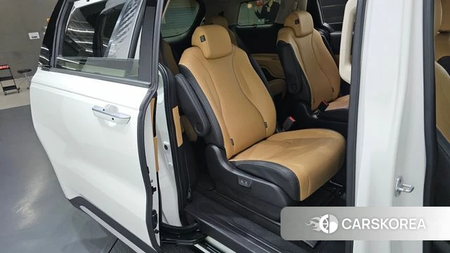 Kia Carnival 4th generation 2021 Белый из Кореи, фото 2