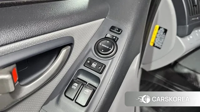 Hyundai The New Grand Starex 2019 Серебряный из Кореи, фото 2