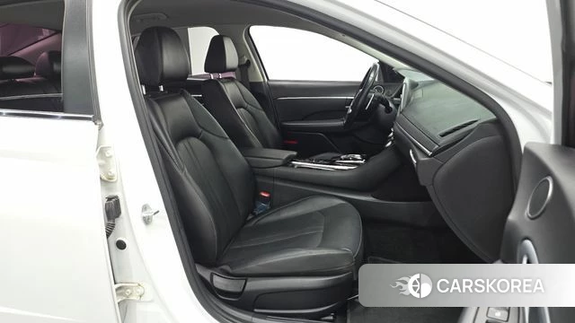 Hyundai Sonata (DN8) 2019 Белый из Кореи, фото 2