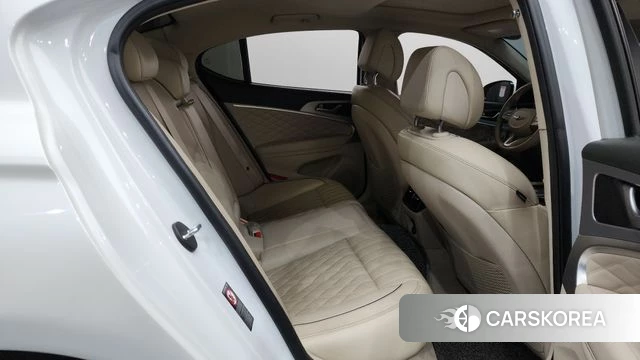 Genesis G70 2019 Белый из Кореи, фото 2