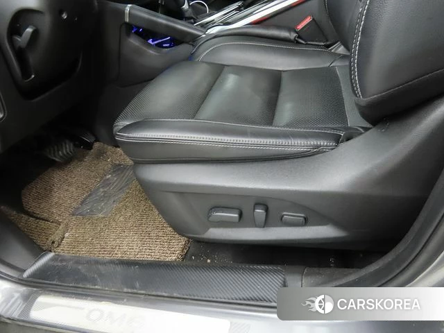 Renault Korea (Samsung) QM6 2018 Песочный из Кореи, фото 2