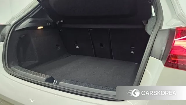 Mercedes-Benz A-Class W177 2025 Белый из Кореи, фото 2