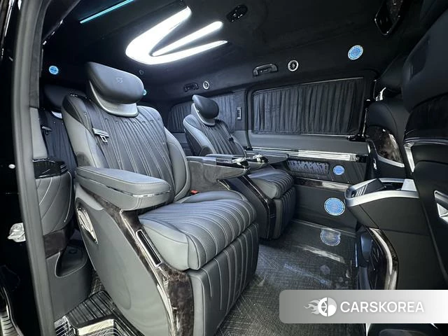 Mercedes-Benz V-class 2024 Черный из Китая, фото 2