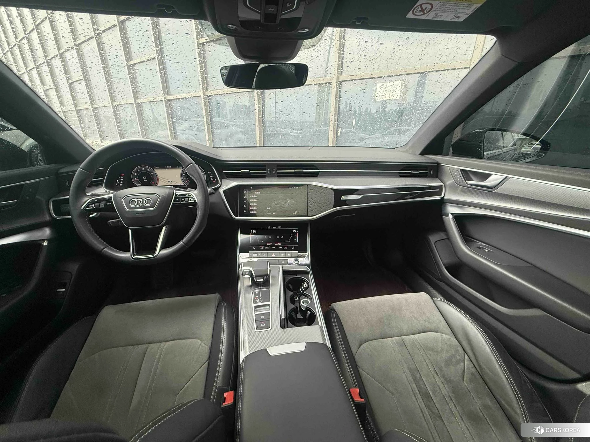 Audi A6L 2020 Черный из Китая, фото 2