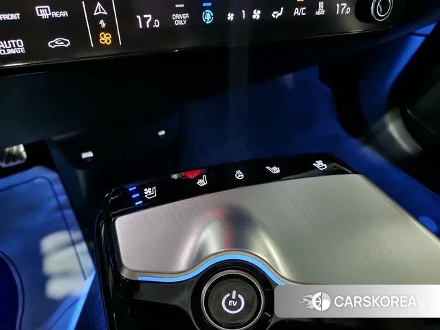 Kia EV6 2022 Черный из Кореи, фото 2