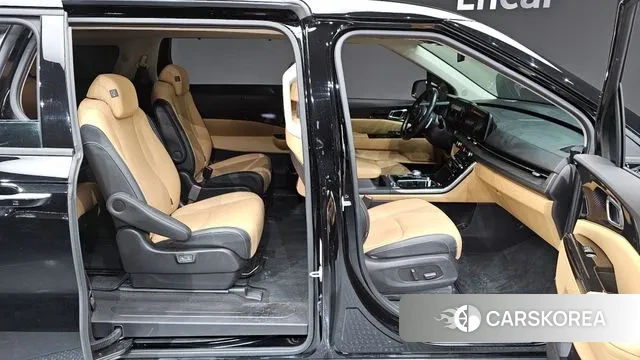 Kia Carnival 4th generation 2022 Черный из Кореи, фото 2