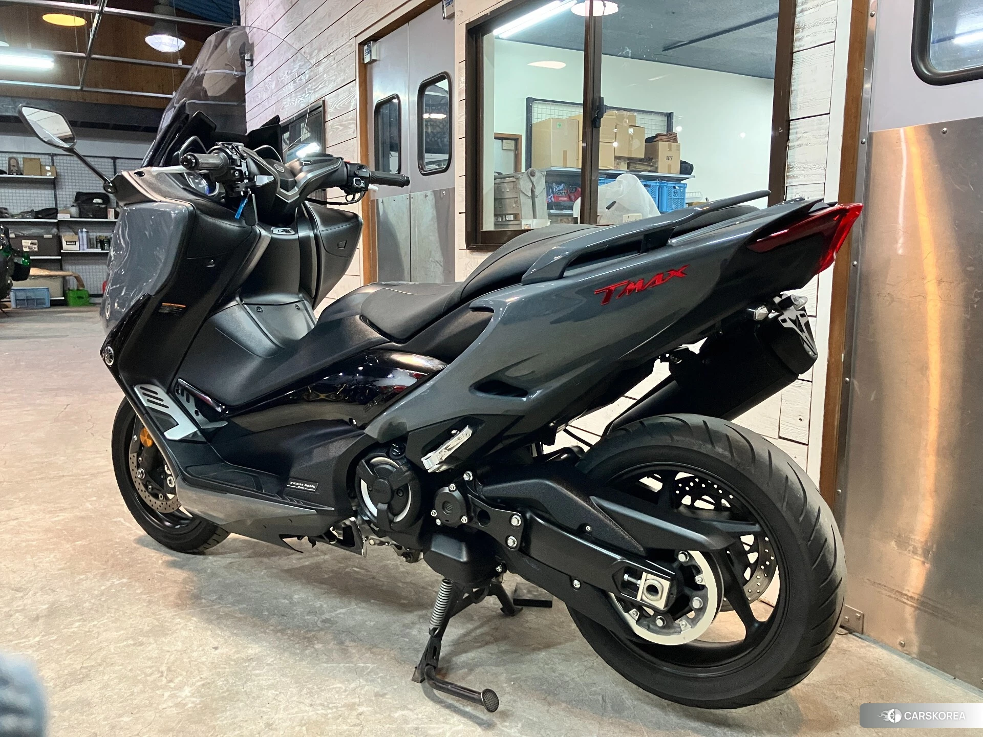 Yamaha T-MAX 560 TECH MAX 2021 из Японии