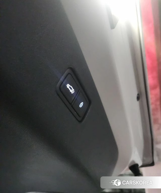 Genesis GV70 2023 Белый из Кореи, фото 2