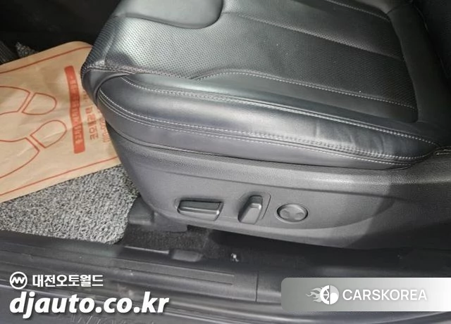 Hyundai The New Santa Fe 2021 Белый из Кореи, фото 2