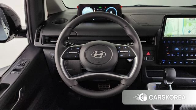 Hyundai Staria 2025 Белый из Кореи, фото 2
