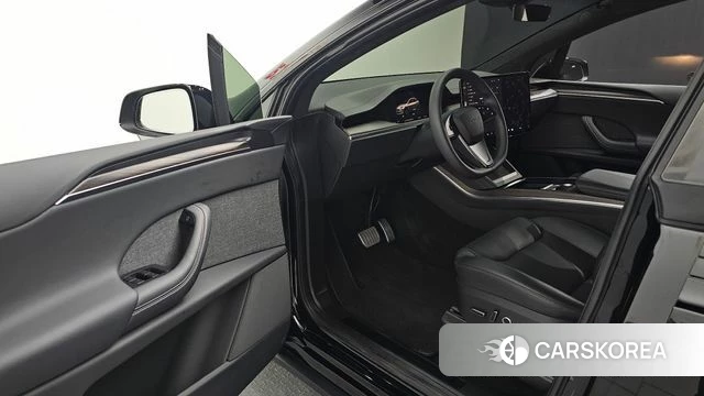 Tesla Model X 2023 Черный из Кореи, фото 2