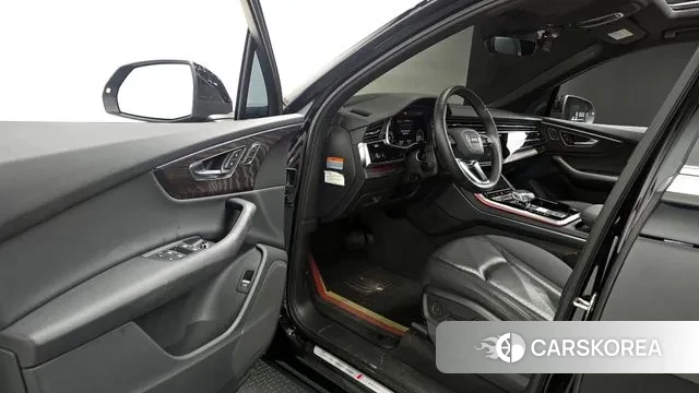 Audi Q7 (4M) 2021 Черный из Кореи, фото 2