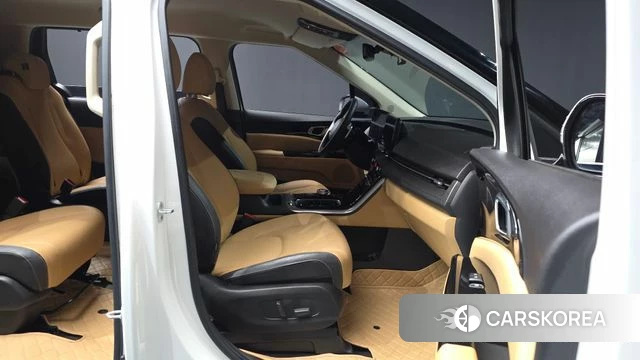 Kia Carnival 4th generation 2022 Белый из Кореи, фото 2