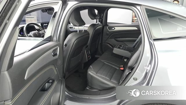 Renault Korea (Samsung) Arcana 2024 Серый из Кореи, фото 2