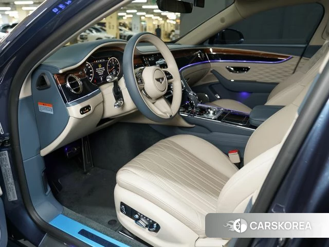 Bentley Flying Spur 3rd Generation 2021 Синий из Кореи, фото 2