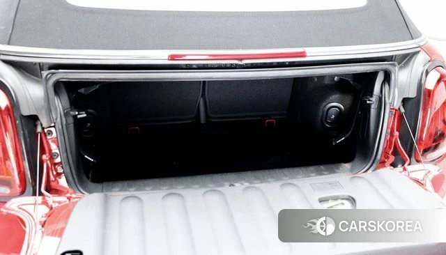 Mini Cooper S Convertible 2019 Красный из Кореи, фото 2