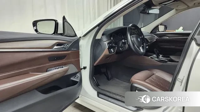 BMW 6 Series GT (G32) 2018 Белый из Кореи, фото 2