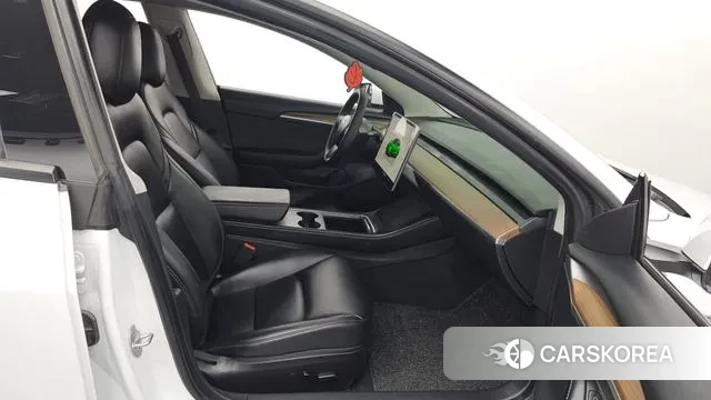 Tesla Model 3 2022 Белый из Кореи, фото 2