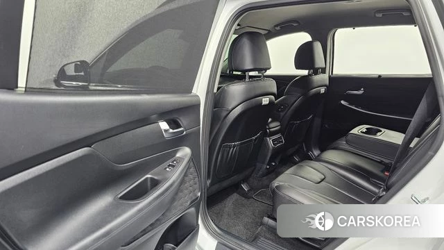 Hyundai The New Santa Fe 2023 Белый из Кореи, фото 2