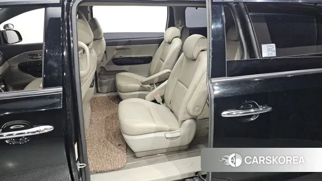 Kia The New Carnival 2018 Черный из Кореи, фото 2