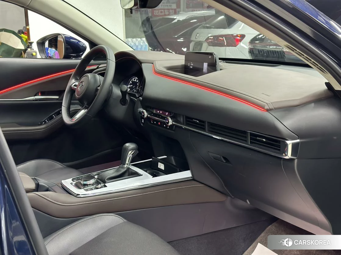 Mazda CX-30 2021 Синий из Китая, фото 2