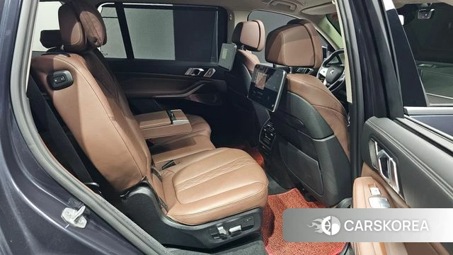BMW X7 (G07) 2021 Серый из Кореи, фото 2