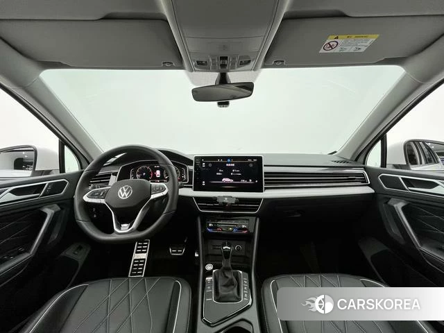 Volkswagen Tiguan L 2024 Белый из Китая, фото 2