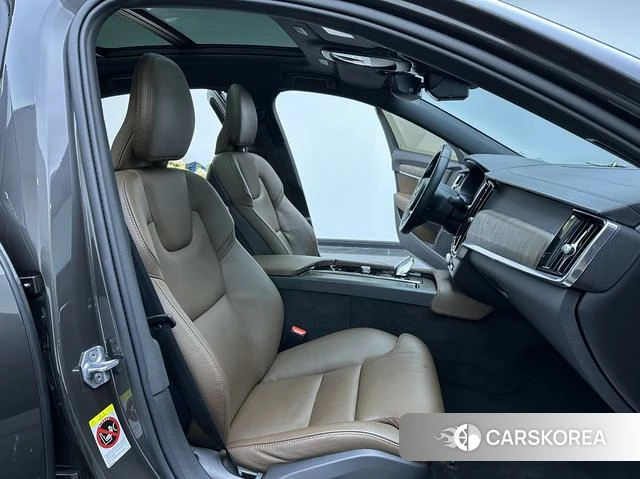 Volvo S90 2022 Темно-серый из Китая, фото 2