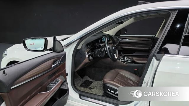 BMW 6 Series GT (G32) 2018 Белый из Кореи, фото 2
