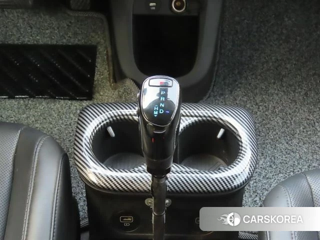 Hyundai Ionic 5 2022 Серебристо-серый из Кореи, фото 2