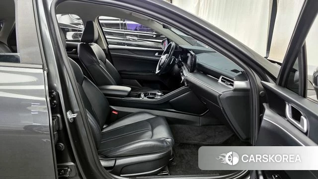 Kia K5 3rd generation 2022 Серый из Кореи, фото 2